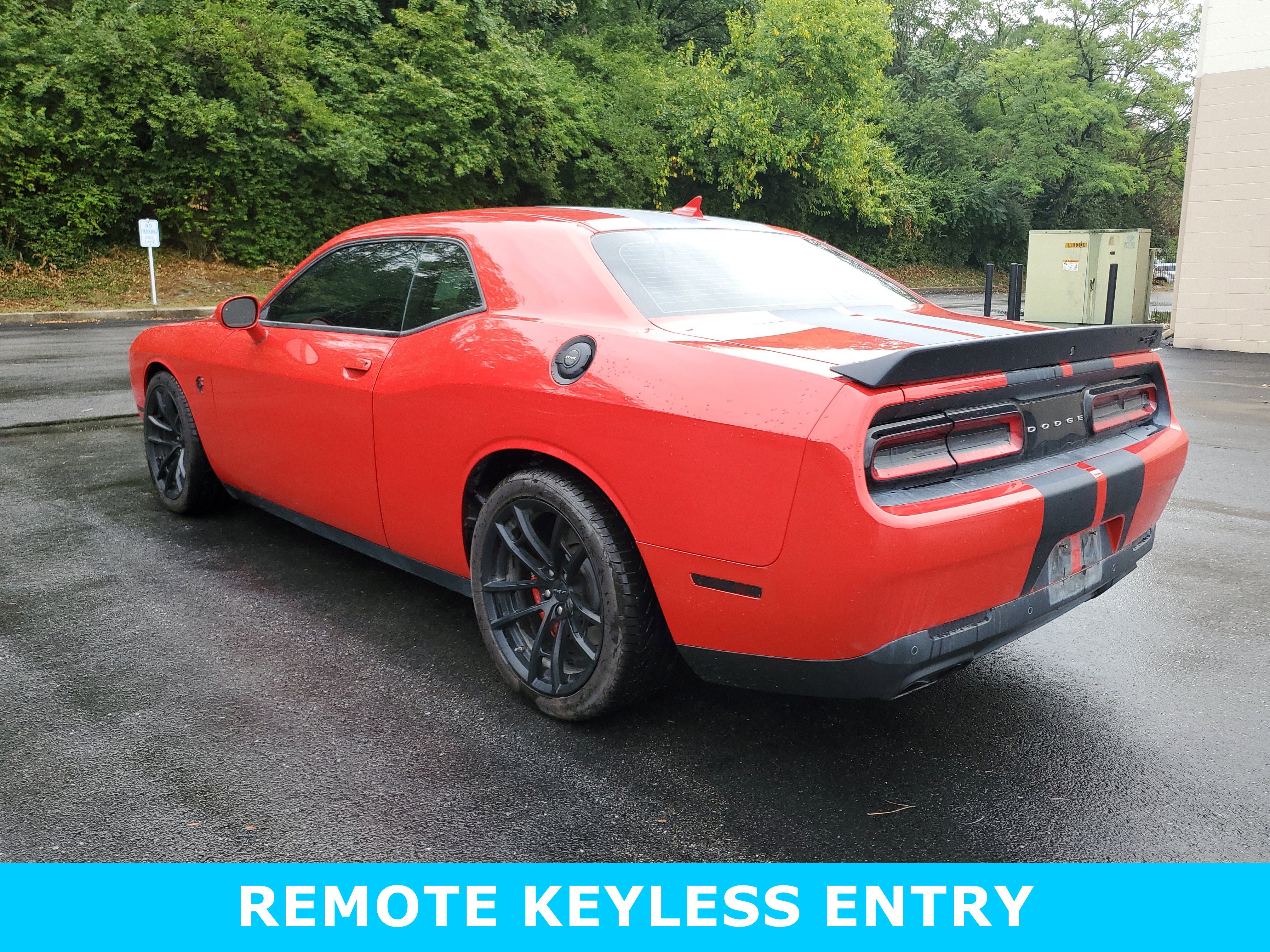 Used 2023 Dodge Challenger SRT Hellcat w/ Driver Convenience Group image 7