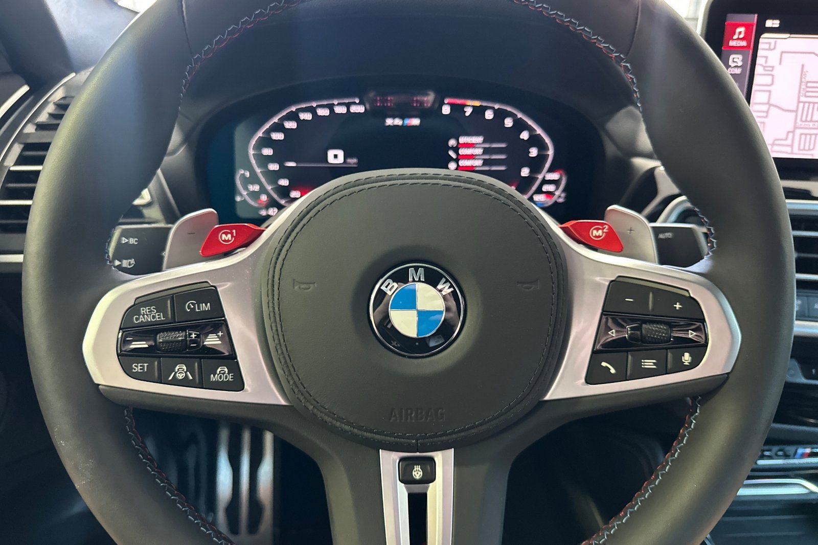 New 2025 BMW X4 M w/ Competition Package image 21