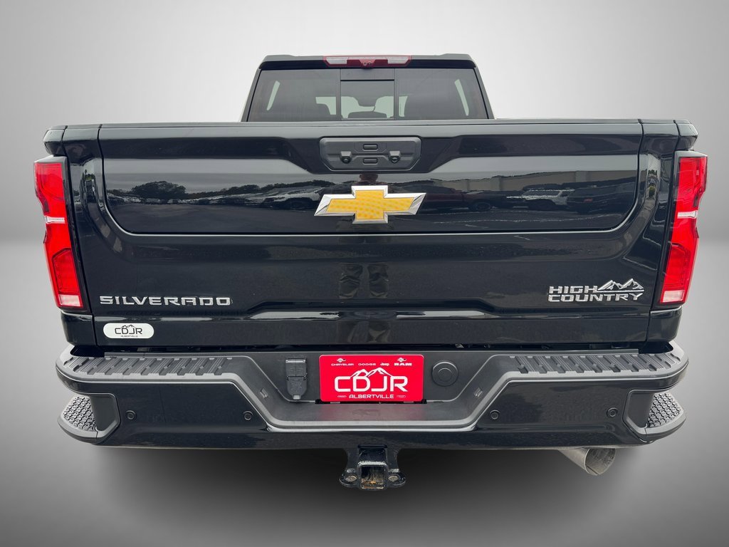 Used 2024 Chevrolet Silverado 2500 High Country w/ High Country Premium Package image 7