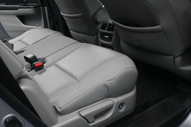Used 2018 Honda Pilot Touring image 23