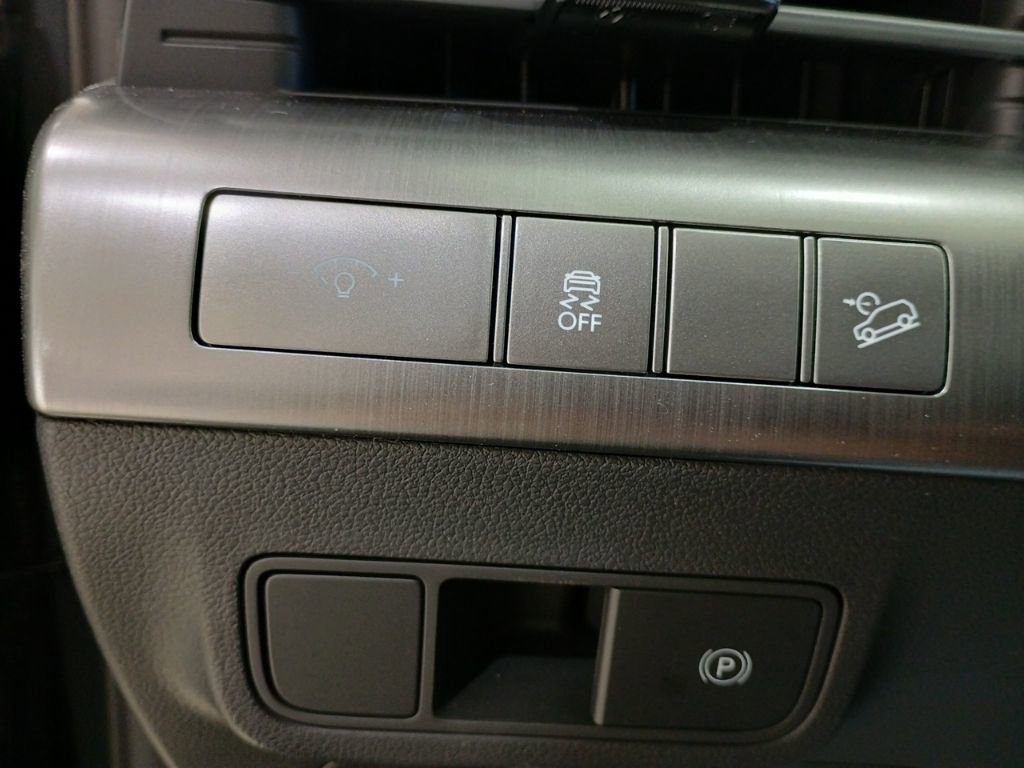 New 2026 Hyundai Kona SEL Sport AWD/4WD image 15