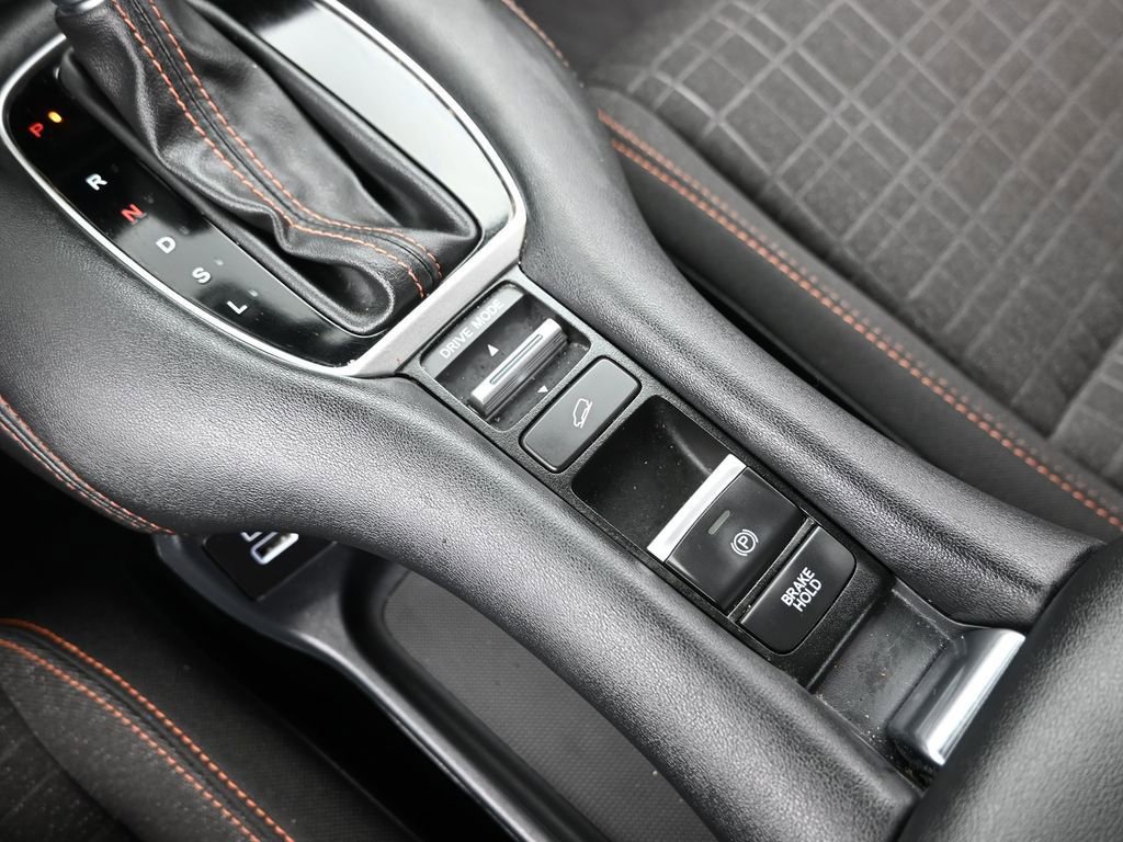 Certified 2023 Honda HR-V Sport image 28