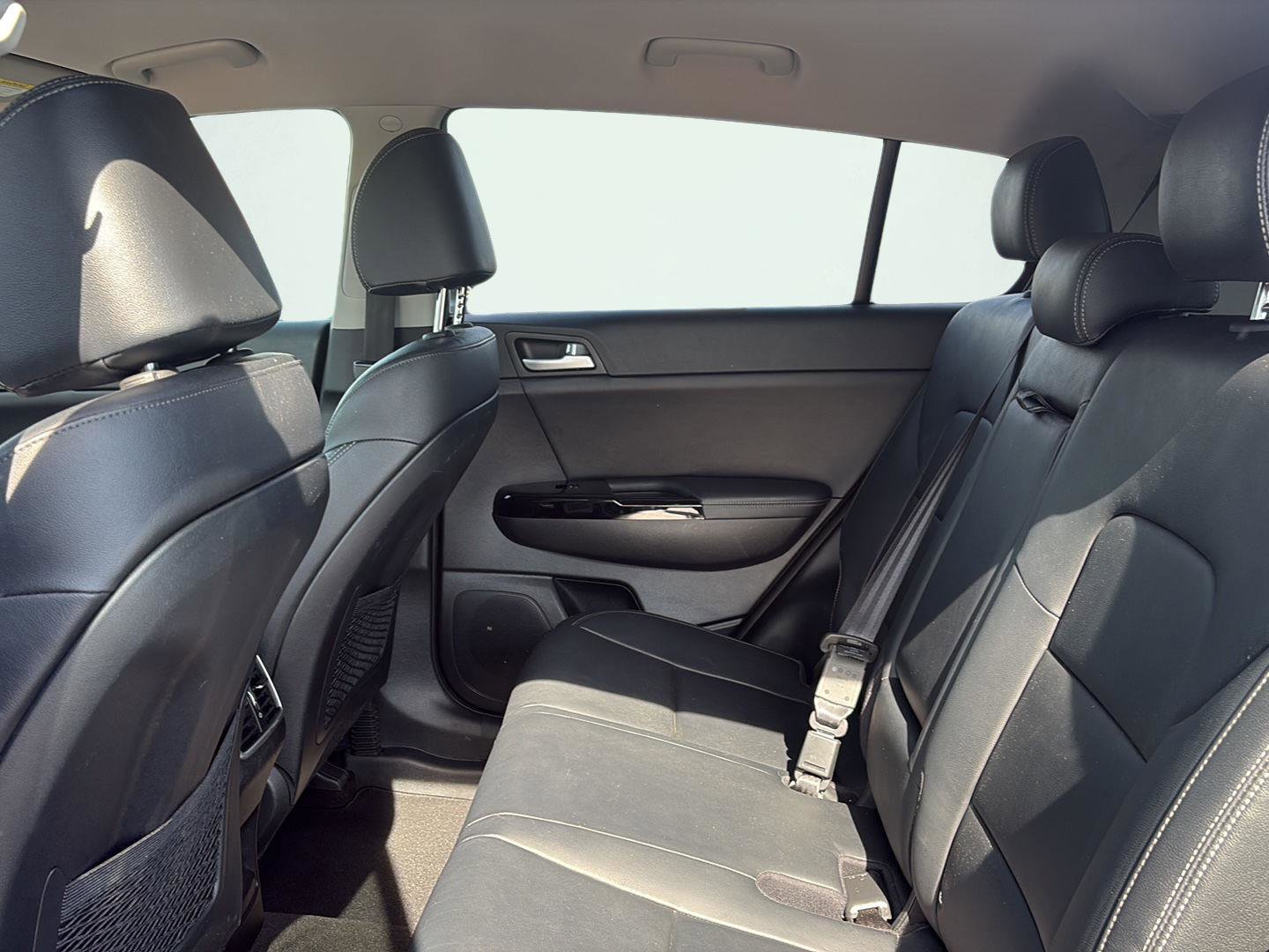 Used 2018 Kia Sportage EX image 21