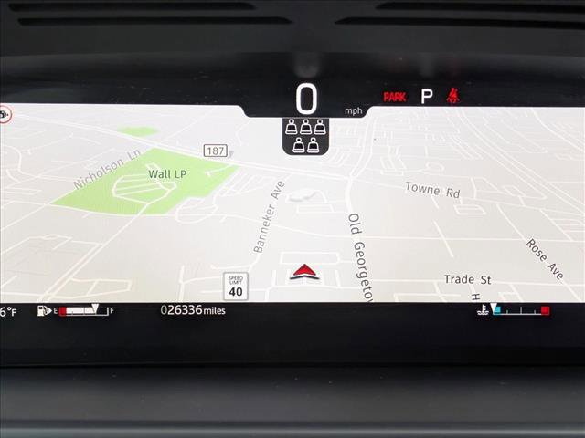 Certified 2025 Land Rover Discovery S image 11