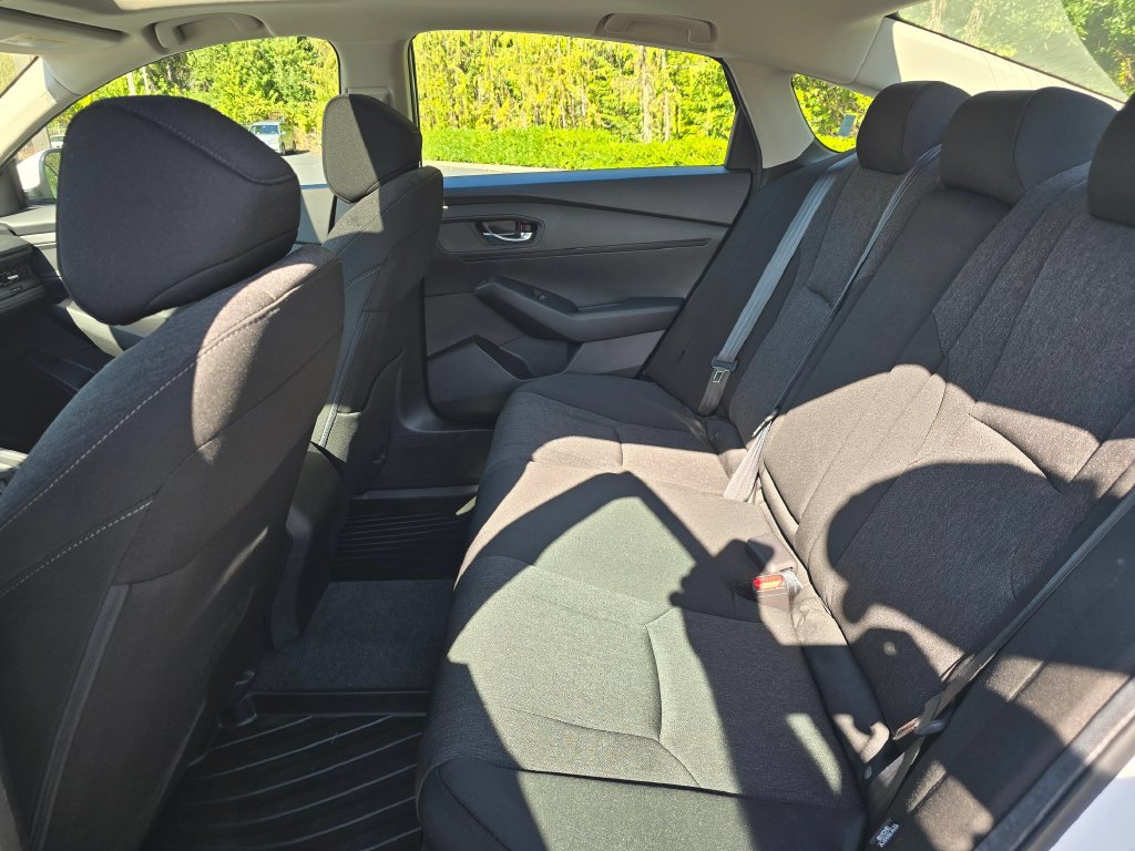 Certified 2024 Honda Accord EX image 9