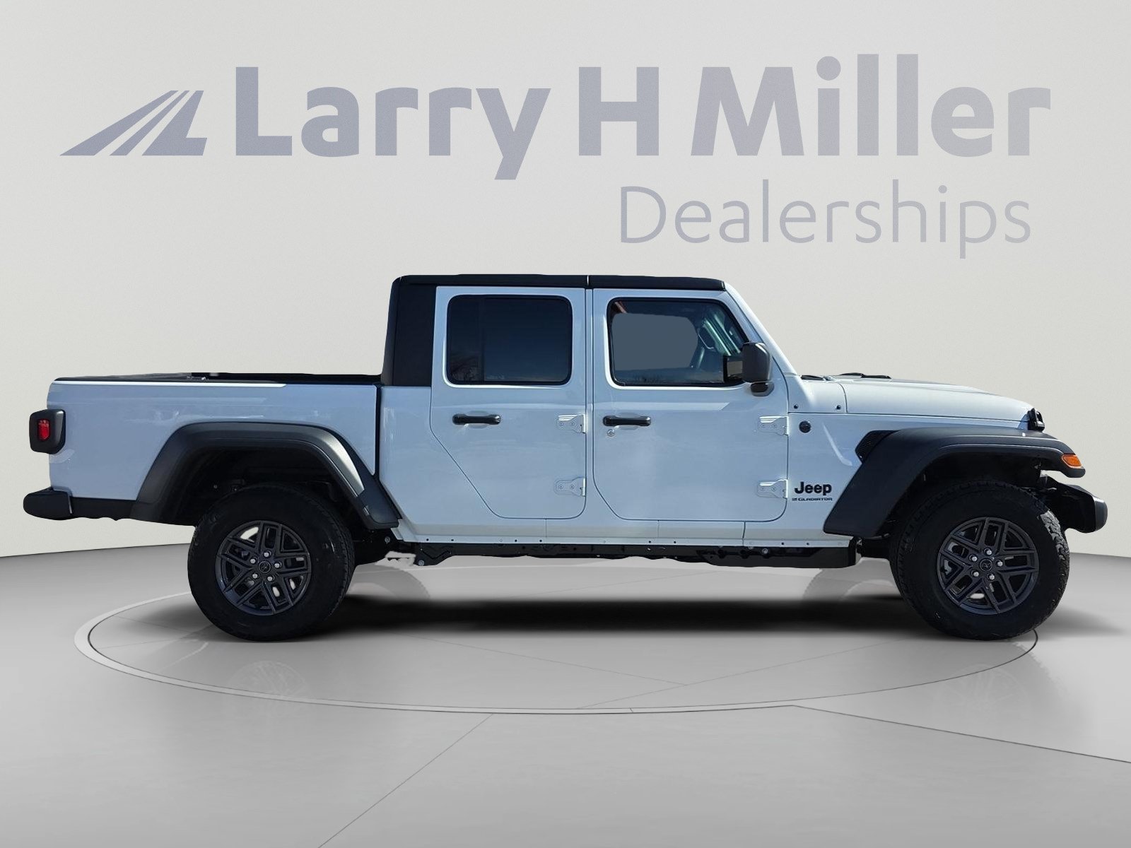 New 2026 Jeep Gladiator Sport AWD/4WD image 6