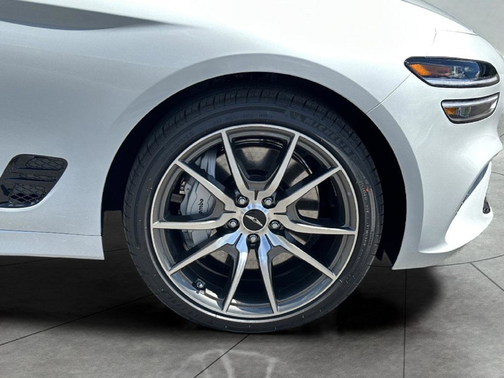 New 2026 Genesis G70 2.5T RWD image 7