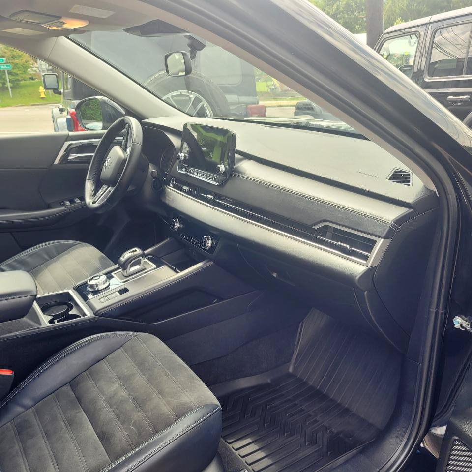 Used 2023 Mitsubishi Outlander SE AWD/4WD image 28