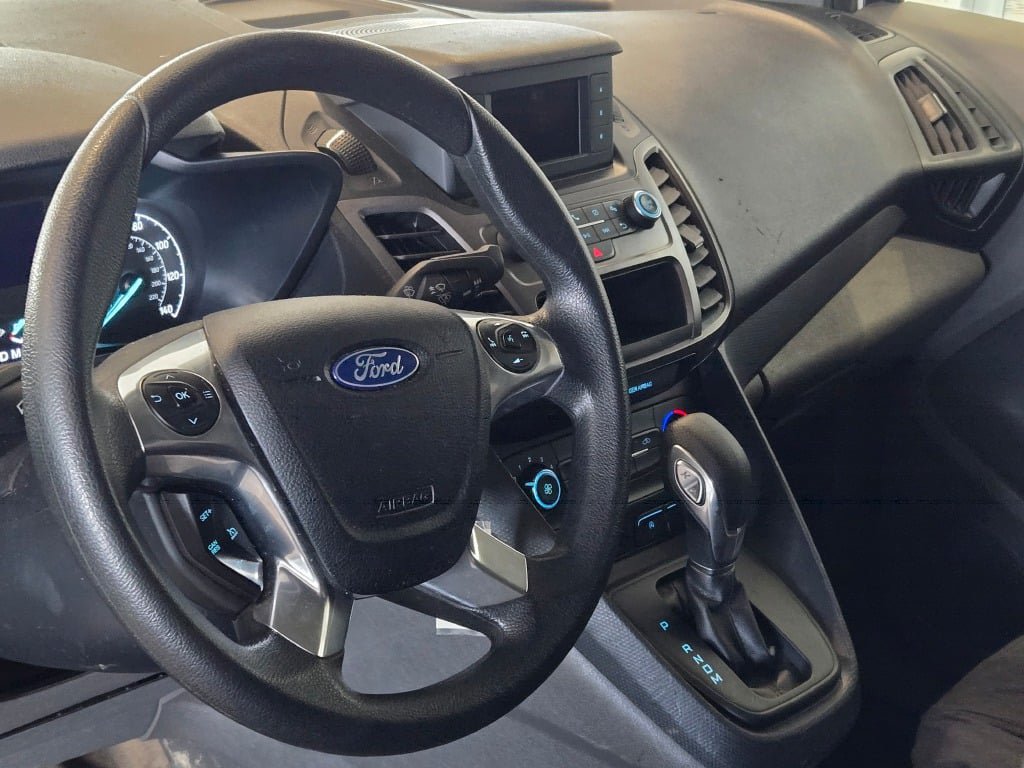 Used 2022 Ford Transit Connect XL FWD image 17