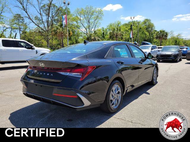 Used 2024 Hyundai Elantra SEL image 6
