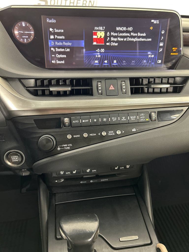 Used 2020 Lexus ES 350 w/ Premium Package FWD image 14