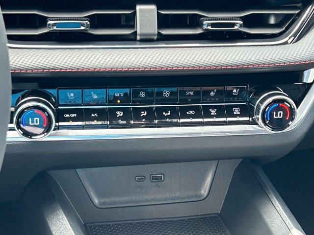 New 2027 Chevrolet Equinox RS w/ Safety and Technology Package FWD image 34
