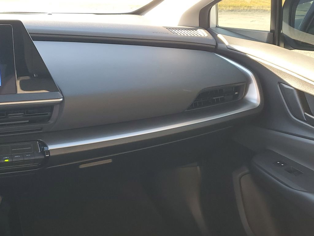 Certified 2025 Toyota Prius LE image 26