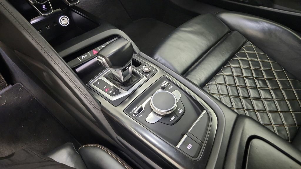 Used 2017 Audi R8 V10 AWD/4WD image 37