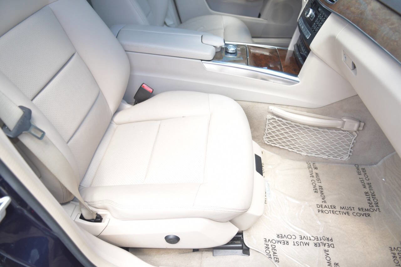 Used 2014 Mercedes-Benz E 350 Sedan w/ Premium 1 Package image 40