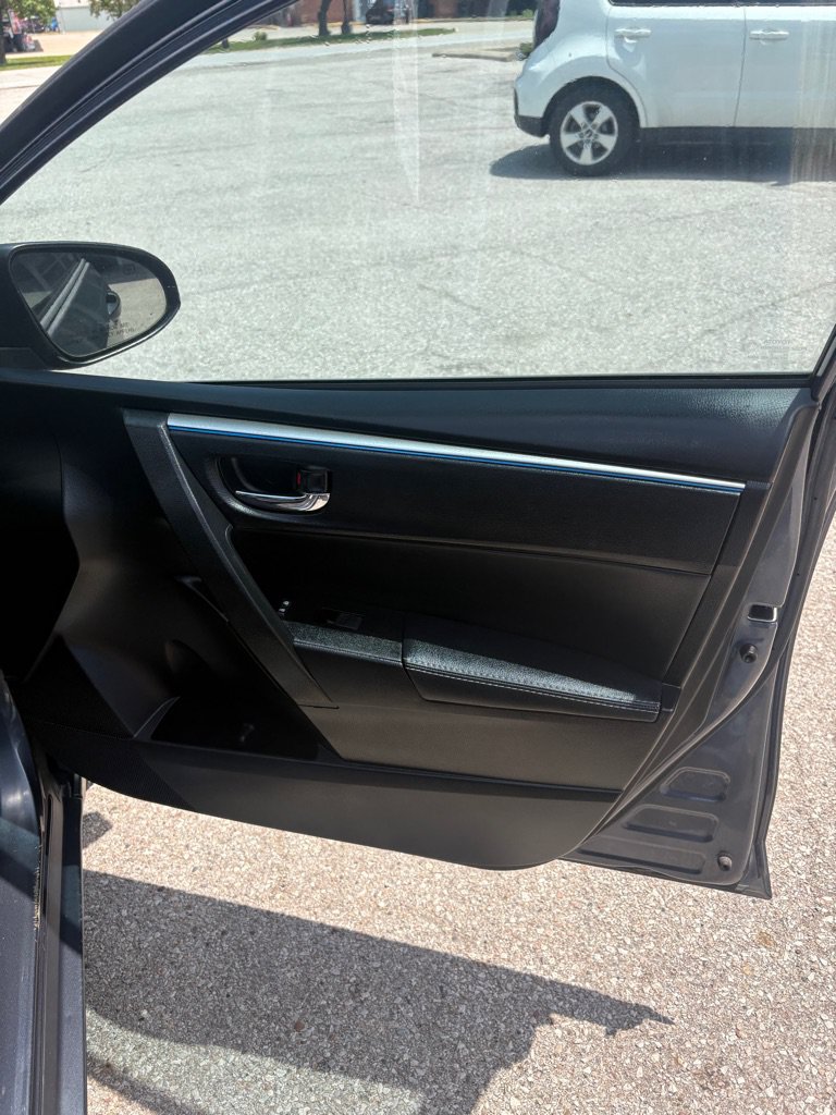 Used 2016 Toyota Corolla S FWD image 15