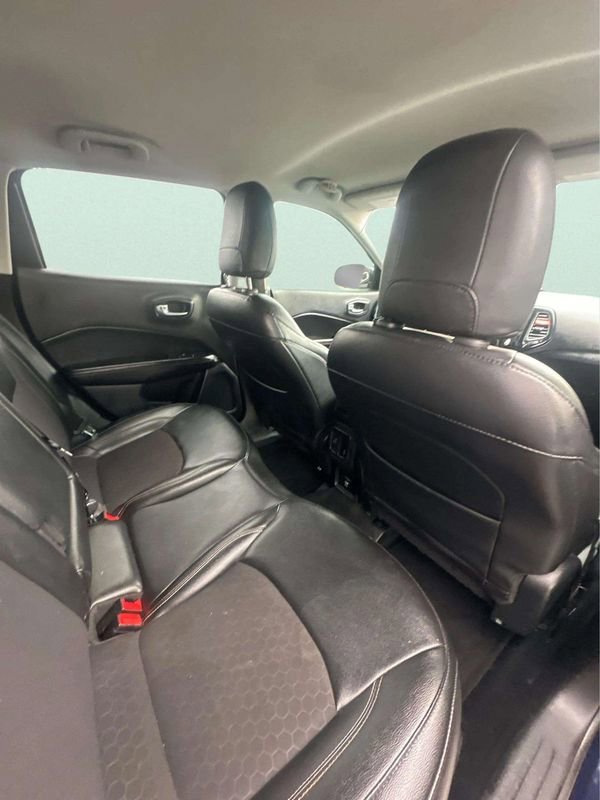 Used 2020 Jeep Compass Latitude AWD/4WD image 9