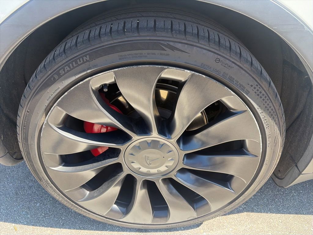 Used 2021 Tesla Model Y Performance AWD/4WD image 4