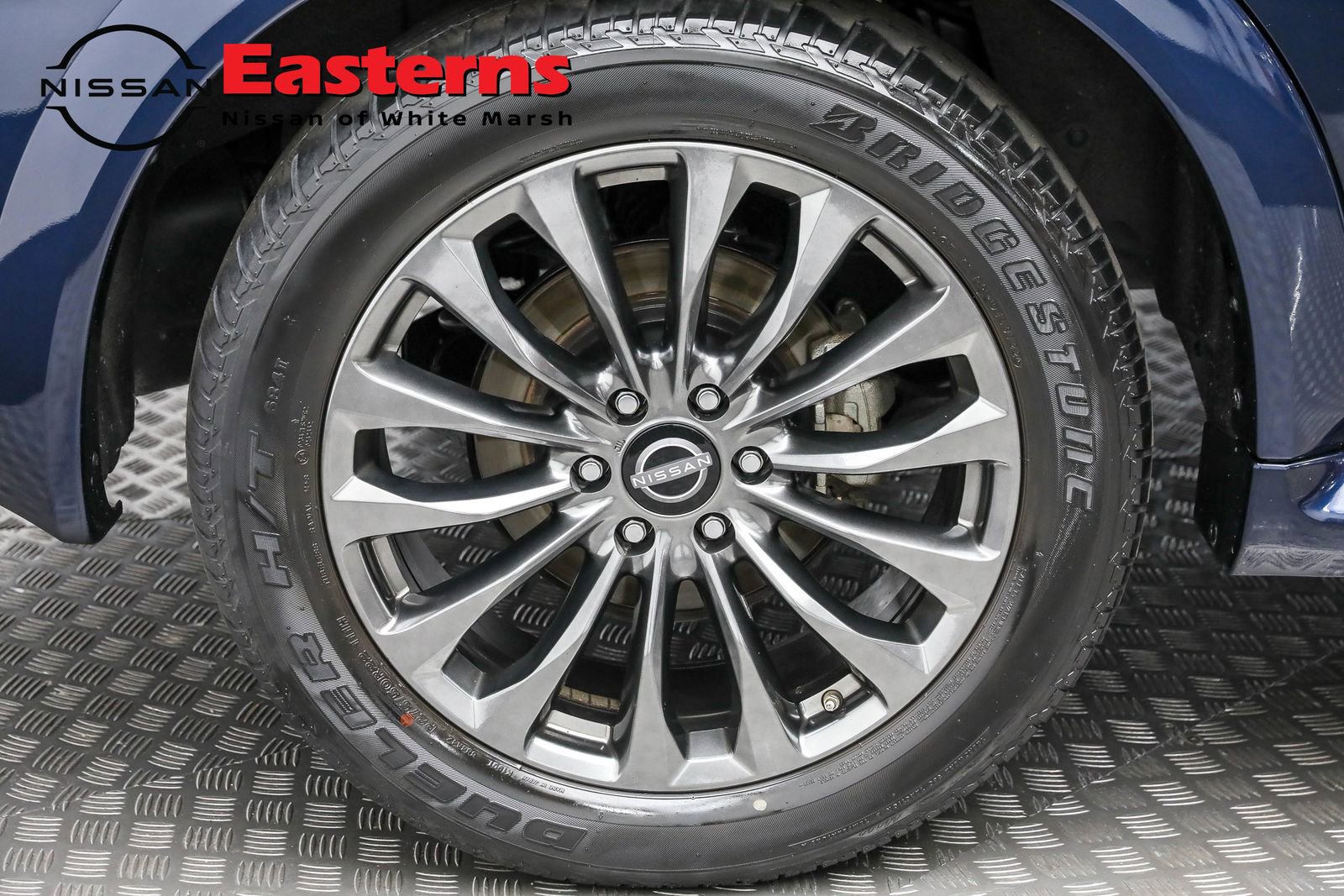 Used 2023 Nissan Armada Platinum w/ Captain's Chairs Package image 32