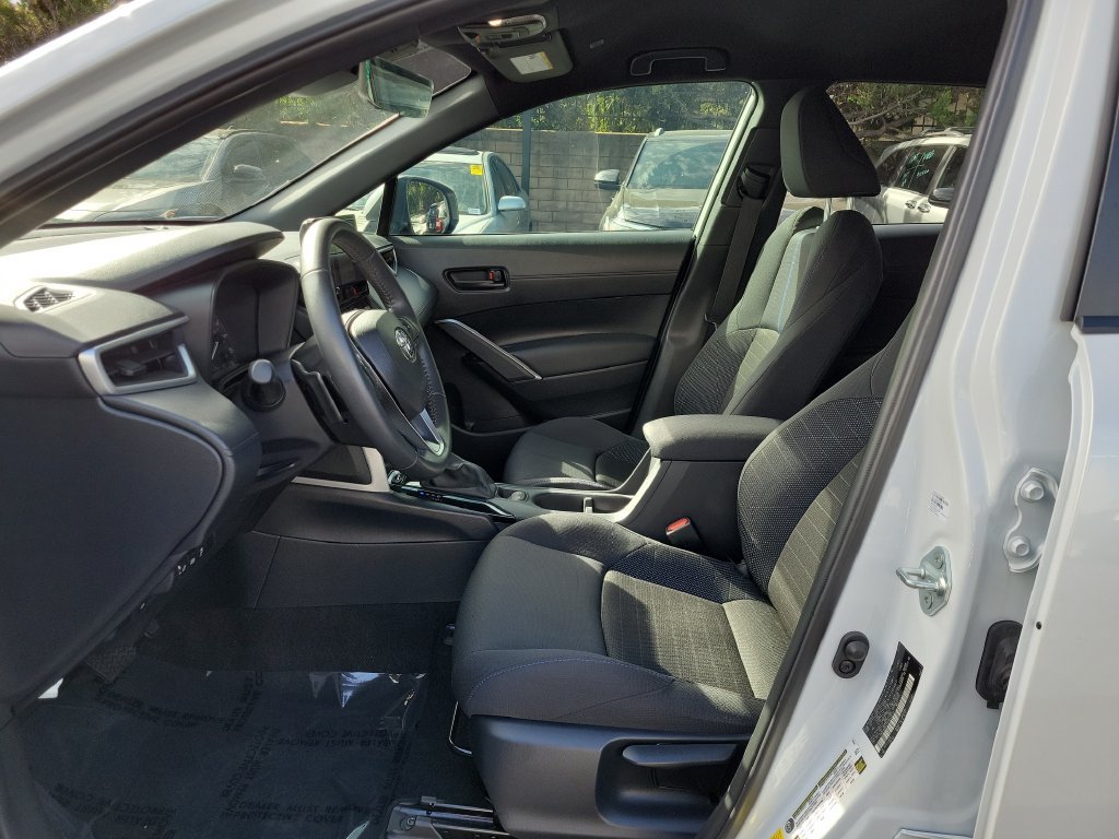Used 2024 Toyota Corolla Cross AWD Hybrid image 21