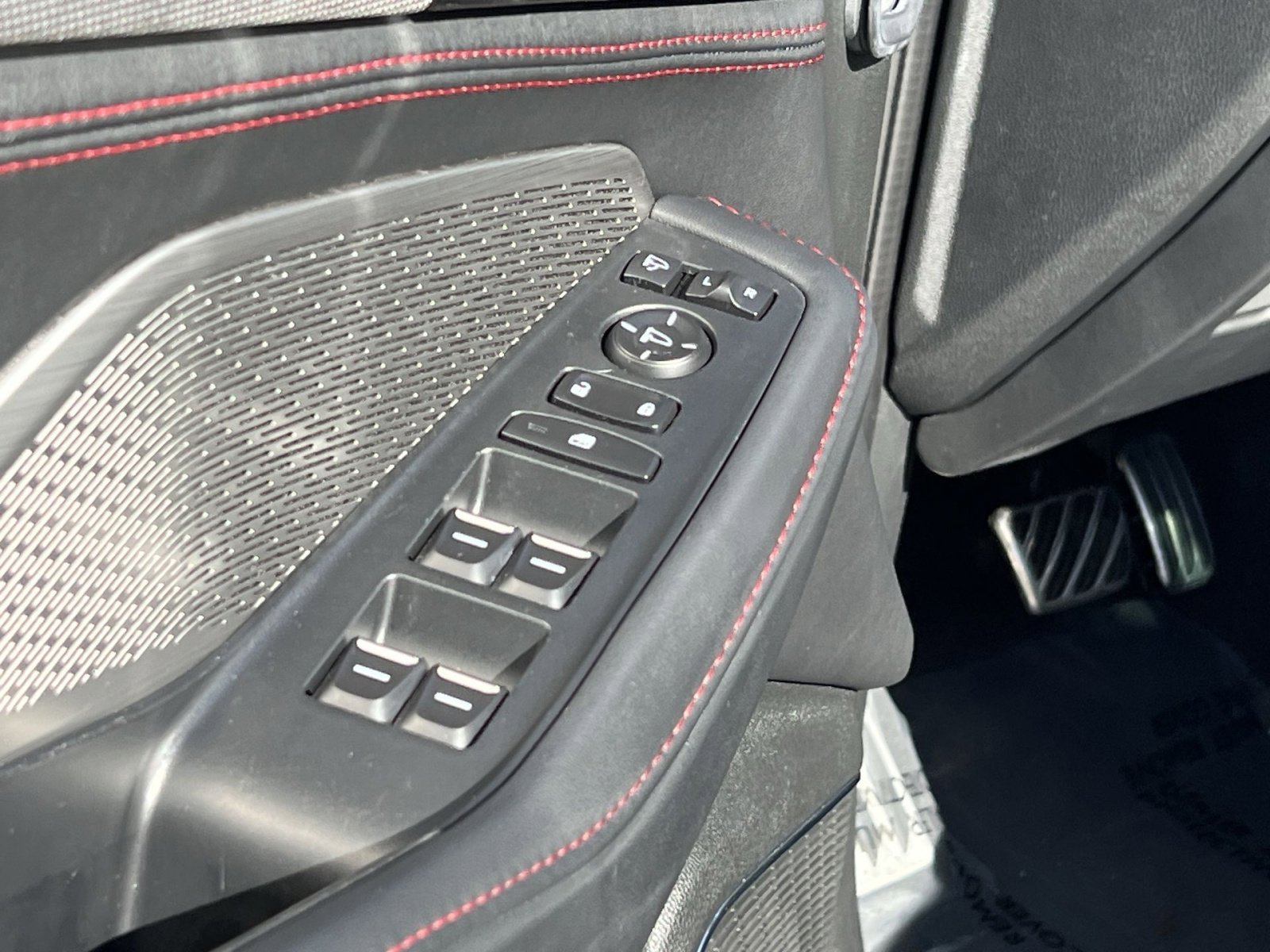 Used 2024 Acura MDX A-Spec image 16