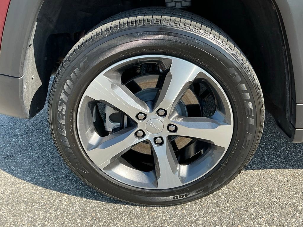 Used 2023 Jeep Grand Cherokee 4WD 4xe w/ Luxury Tech Group II image 15