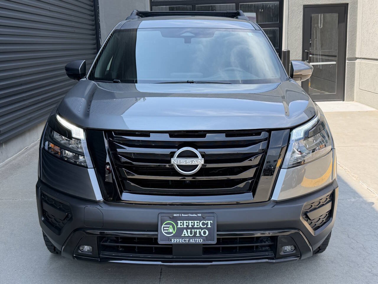 Used 2025 Nissan Pathfinder Rock Creek AWD/4WD image 4