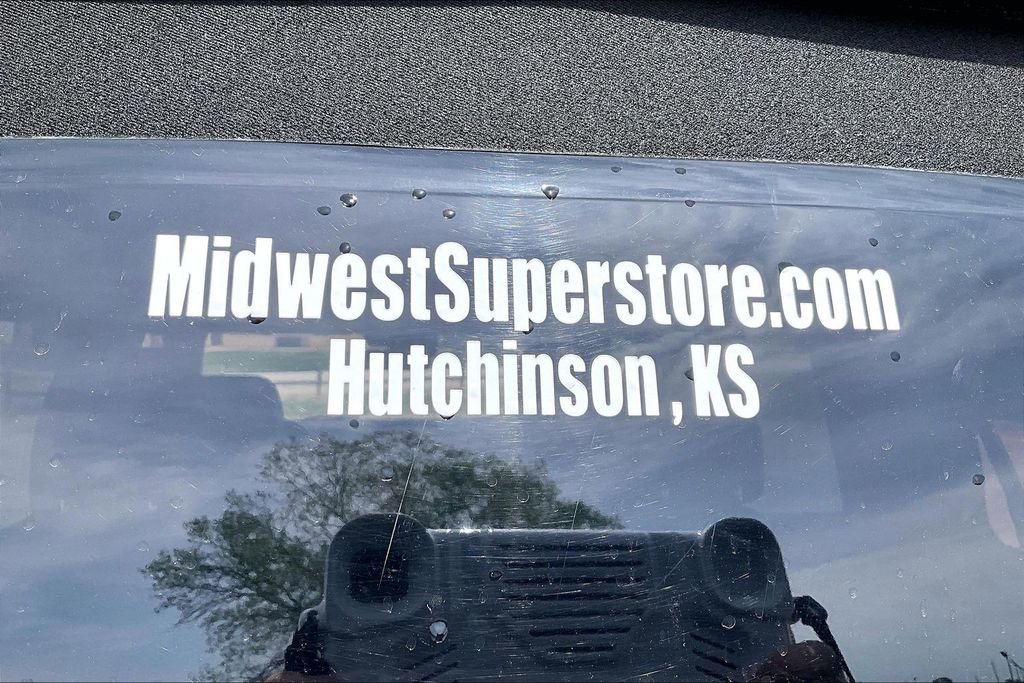 Used 2022 Ford Bronco Black Diamond image 8