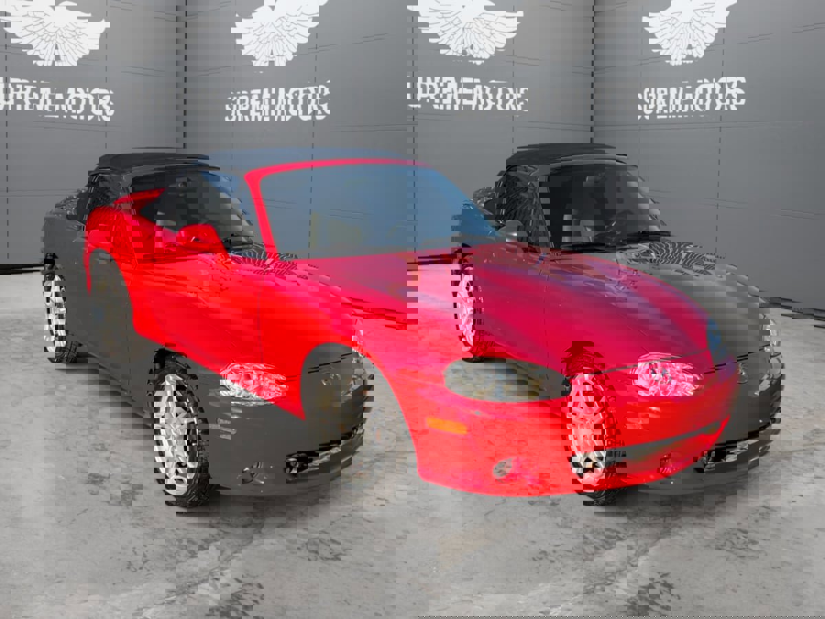 Used 2004 MAZDA MX-5 Miata w/ Convenience Pkg image 7