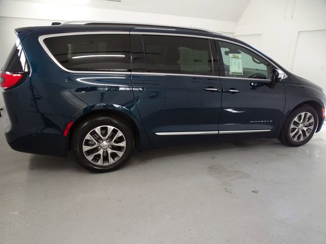 Certified 2023 Chrysler Pacifica Pinnacle image 26