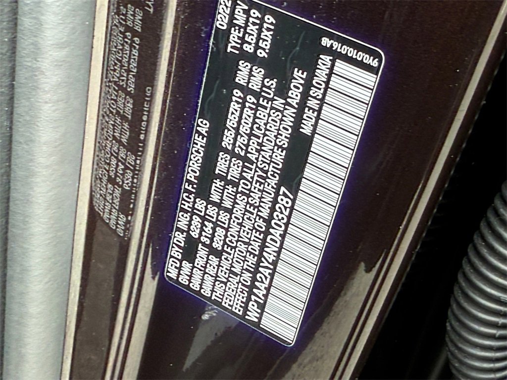 Used 2022 Porsche Cayenne image 19