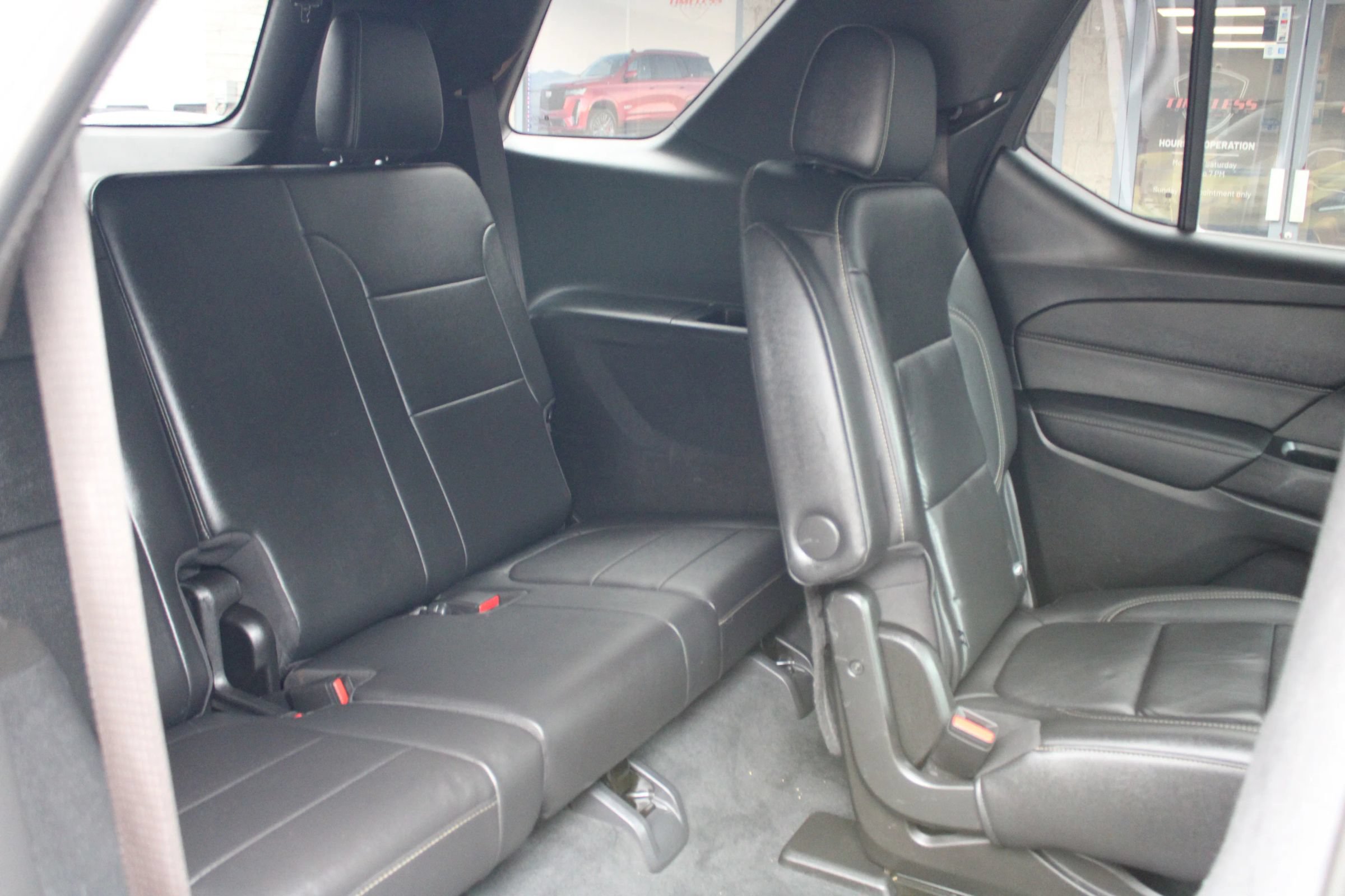 Used 2022 Chevrolet Traverse LT w/ LT Premium Package AWD/4WD image 20