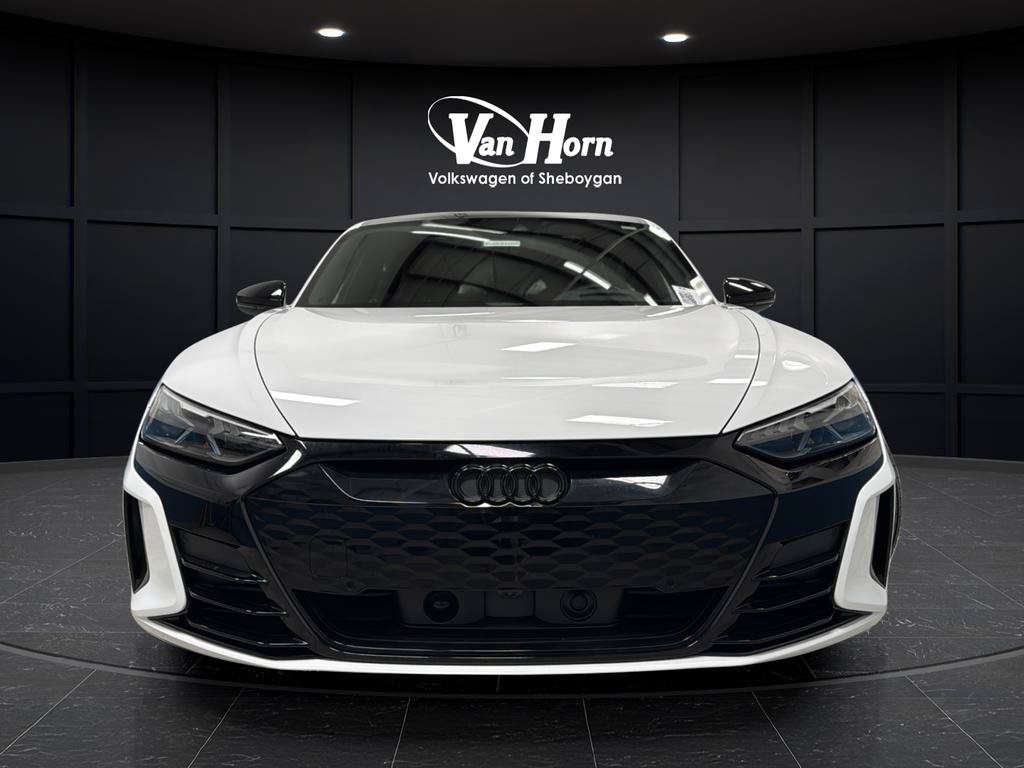 Used 2024 Audi RS e-tron GT w/ Carbon Performance Package AWD/4WD image 2