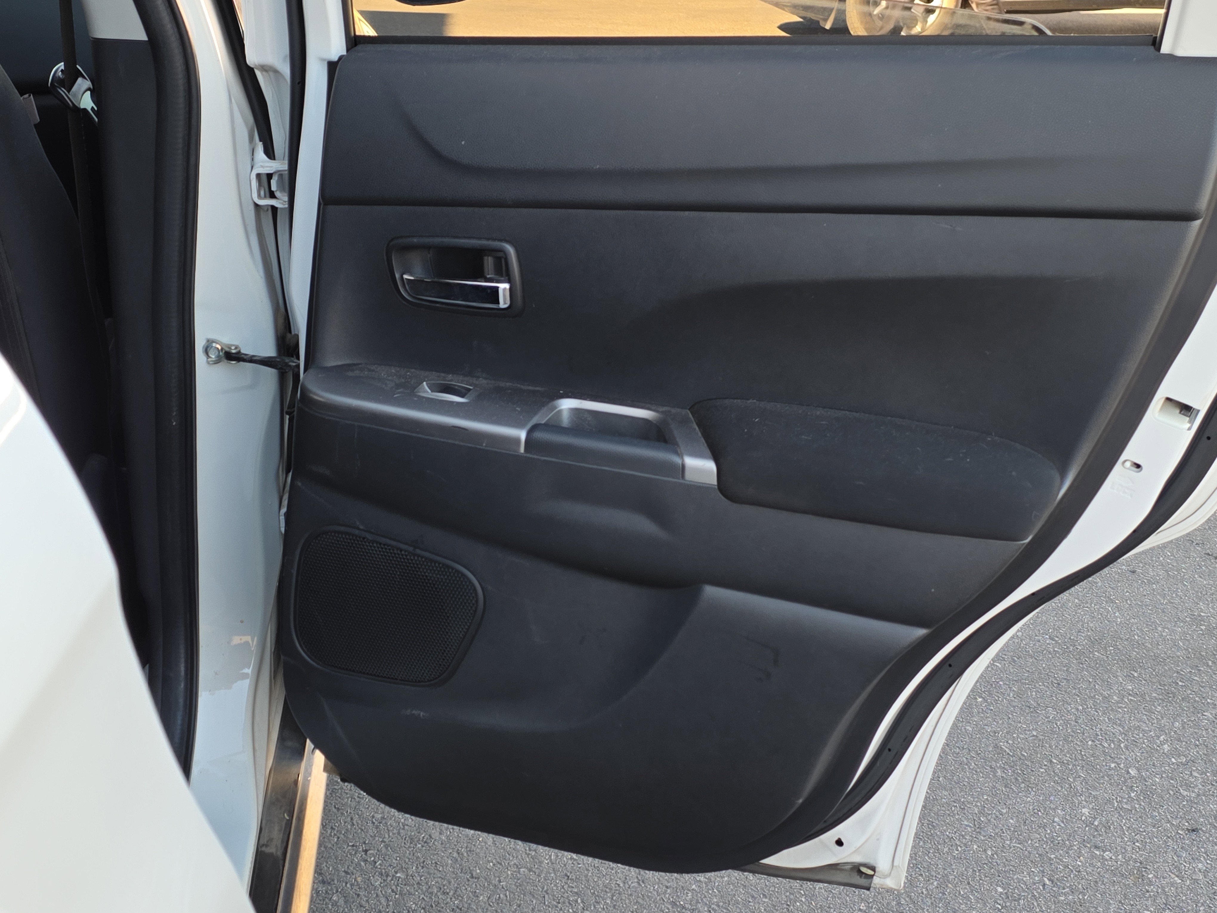 Used 2019 Mitsubishi Outlander Sport SE image 24