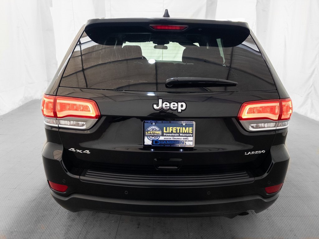 Used 2018 Jeep Grand Cherokee Laredo image 6