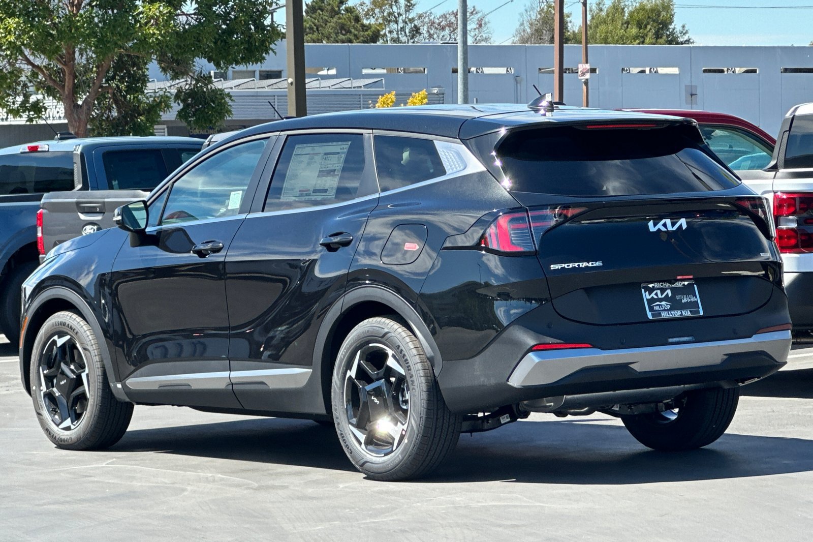 New 2027 Kia Sportage EX FWD image 7