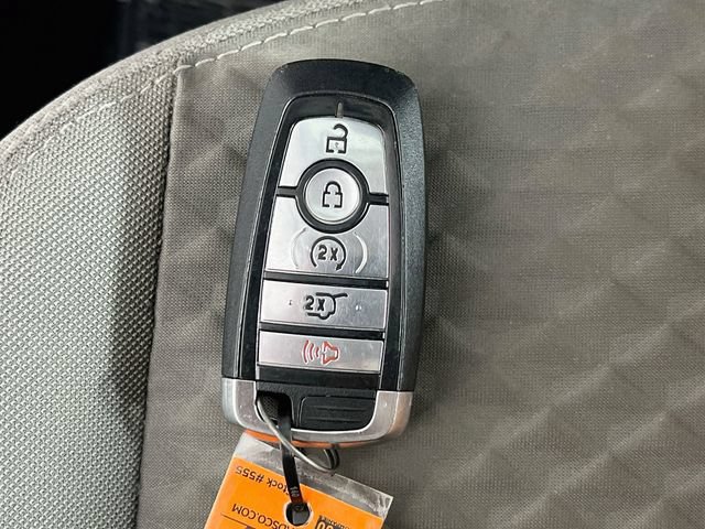 Used 2022 Ford Escape SE w/ Convenience Package FWD image 32