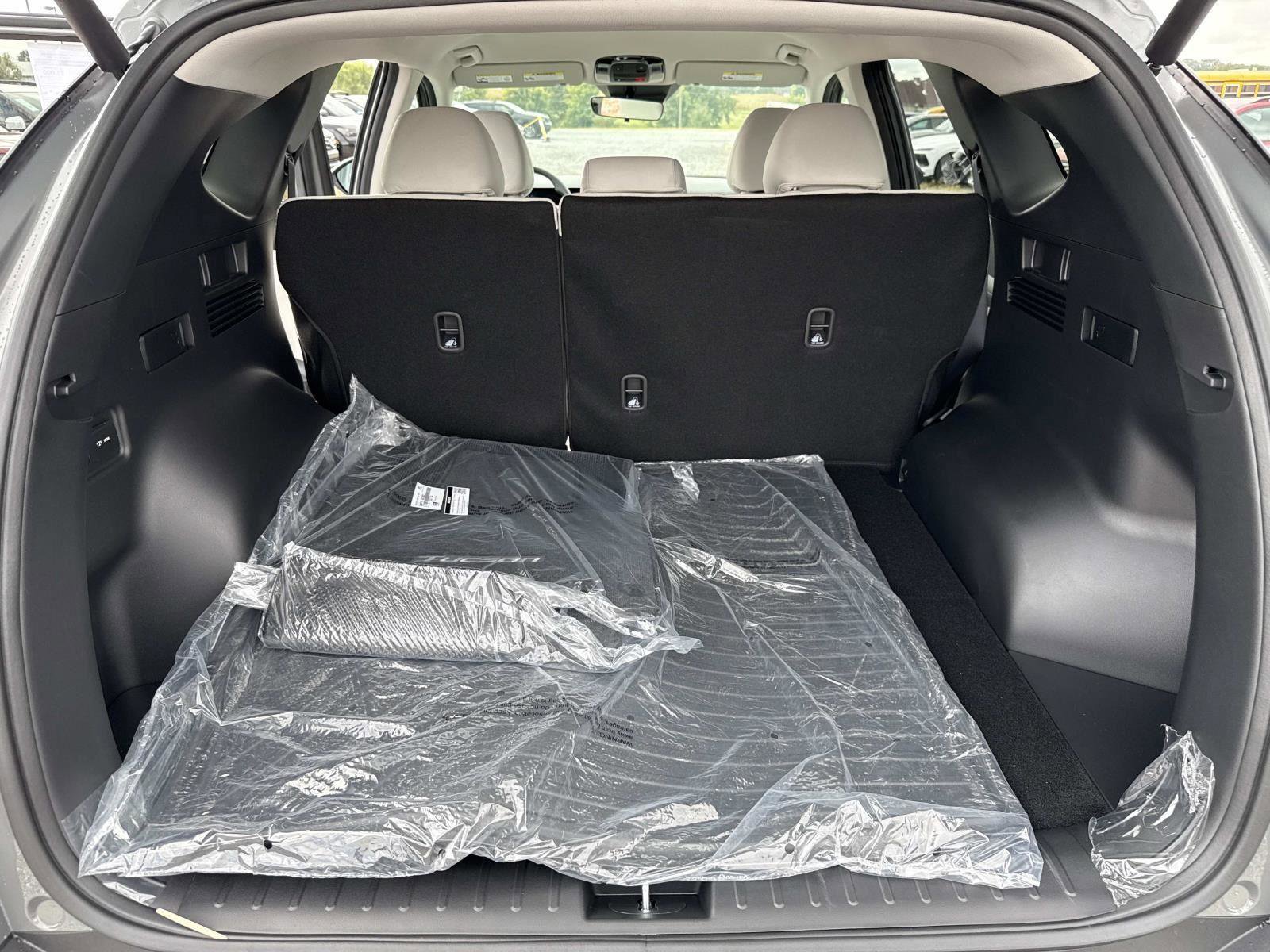 New 2026 Hyundai Tucson SEL image 12