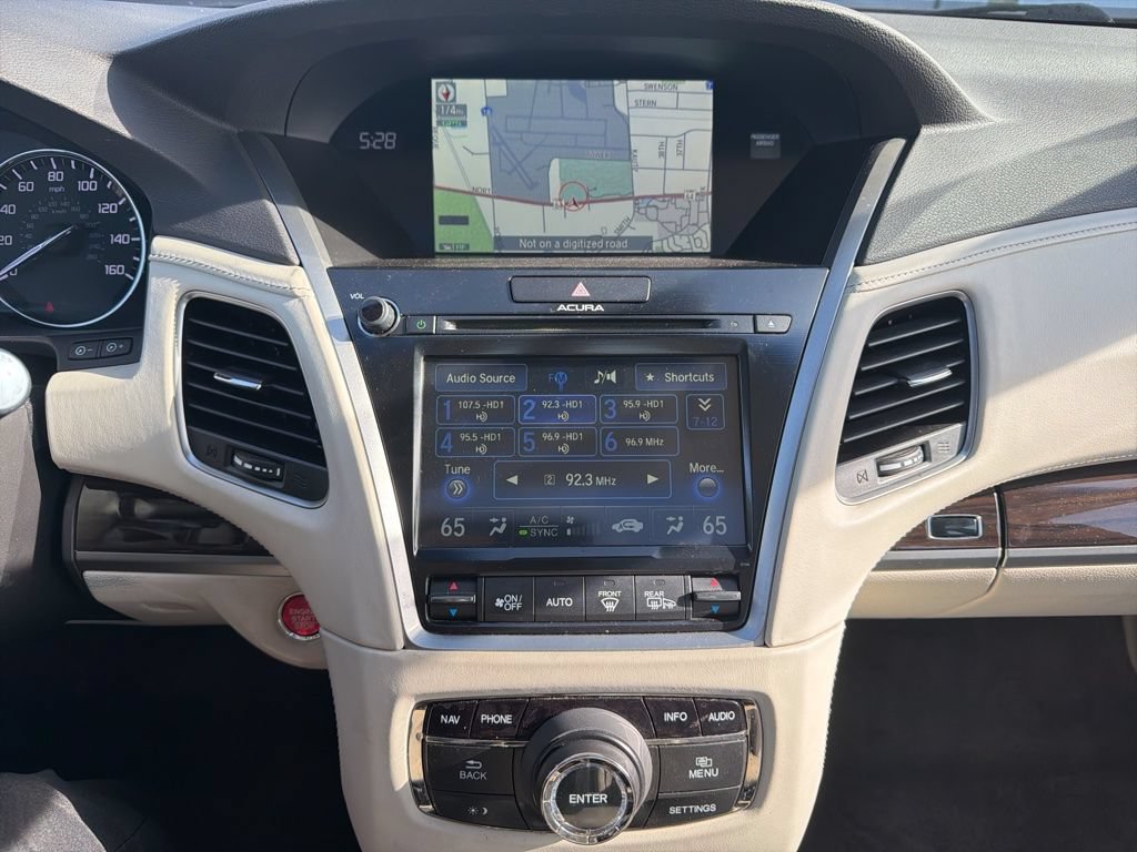 Used 2017 Acura RLX w/ Technology Package FWD image 10