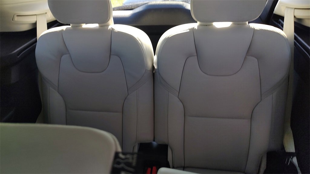 New 2026 Volvo XC90 B6 Ultra image 32