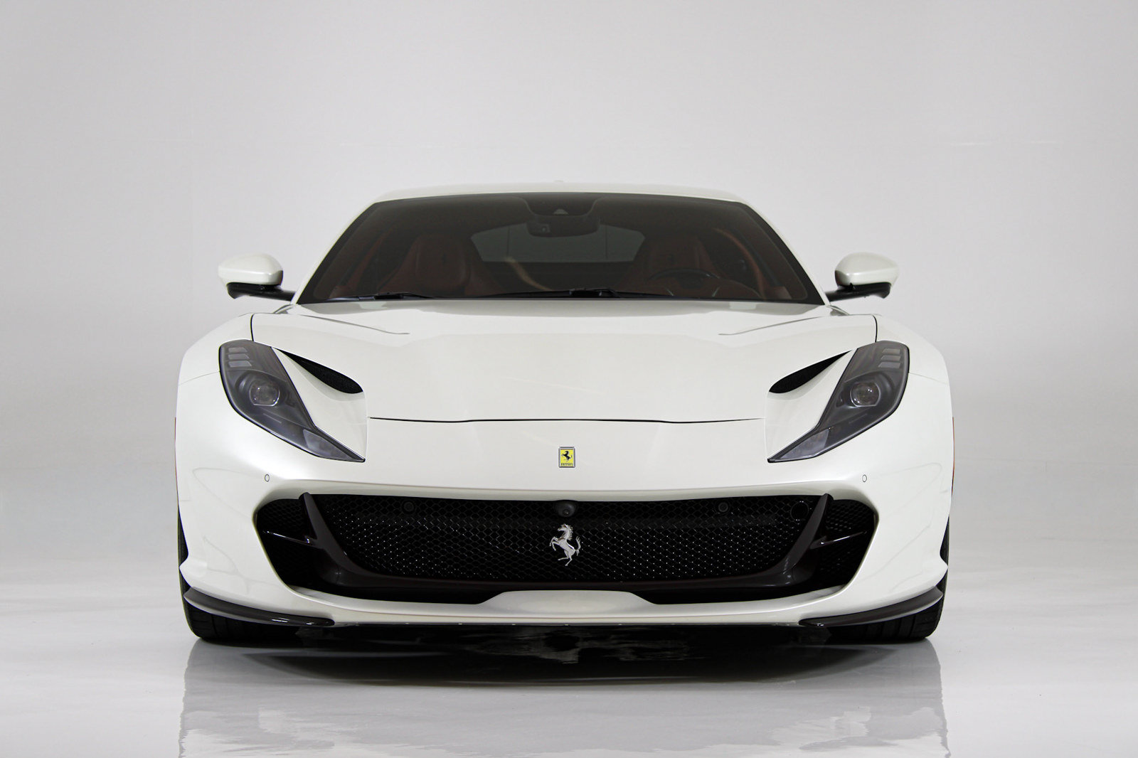 Certified 2020 Ferrari 812 Superfast RWD image 10