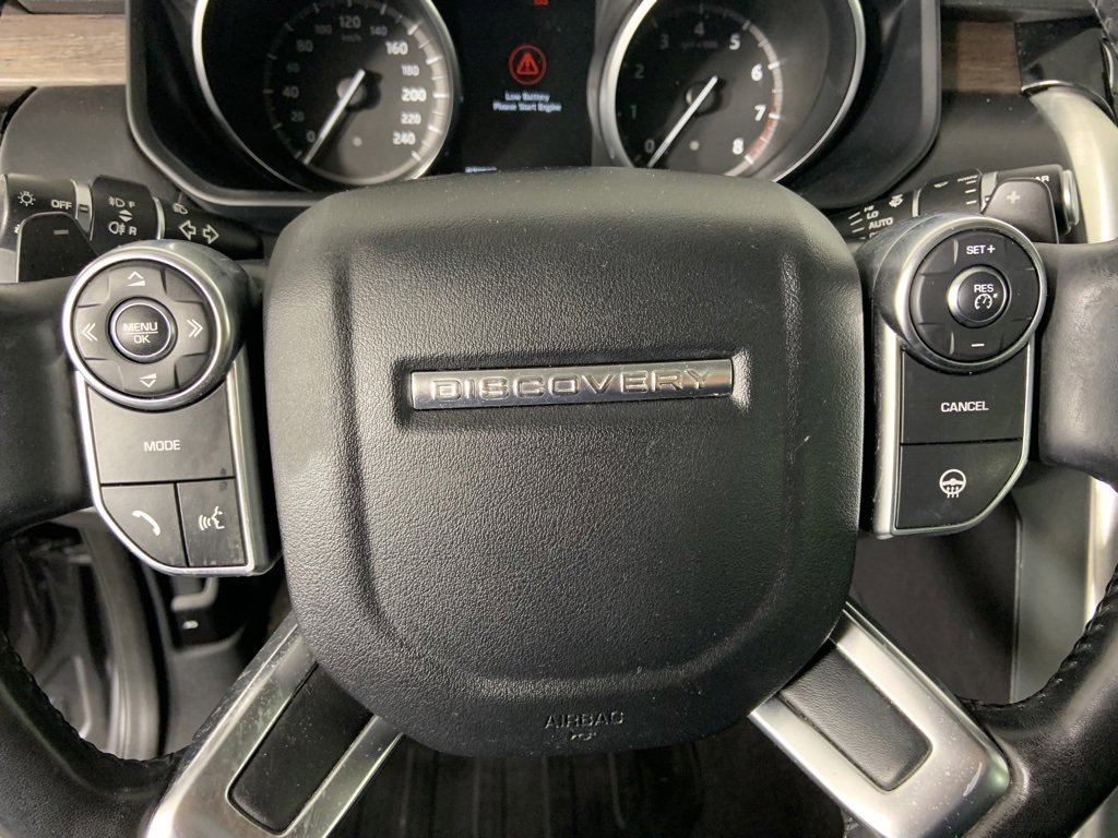 Used 2017 Land Rover Discovery HSE Luxury image 37