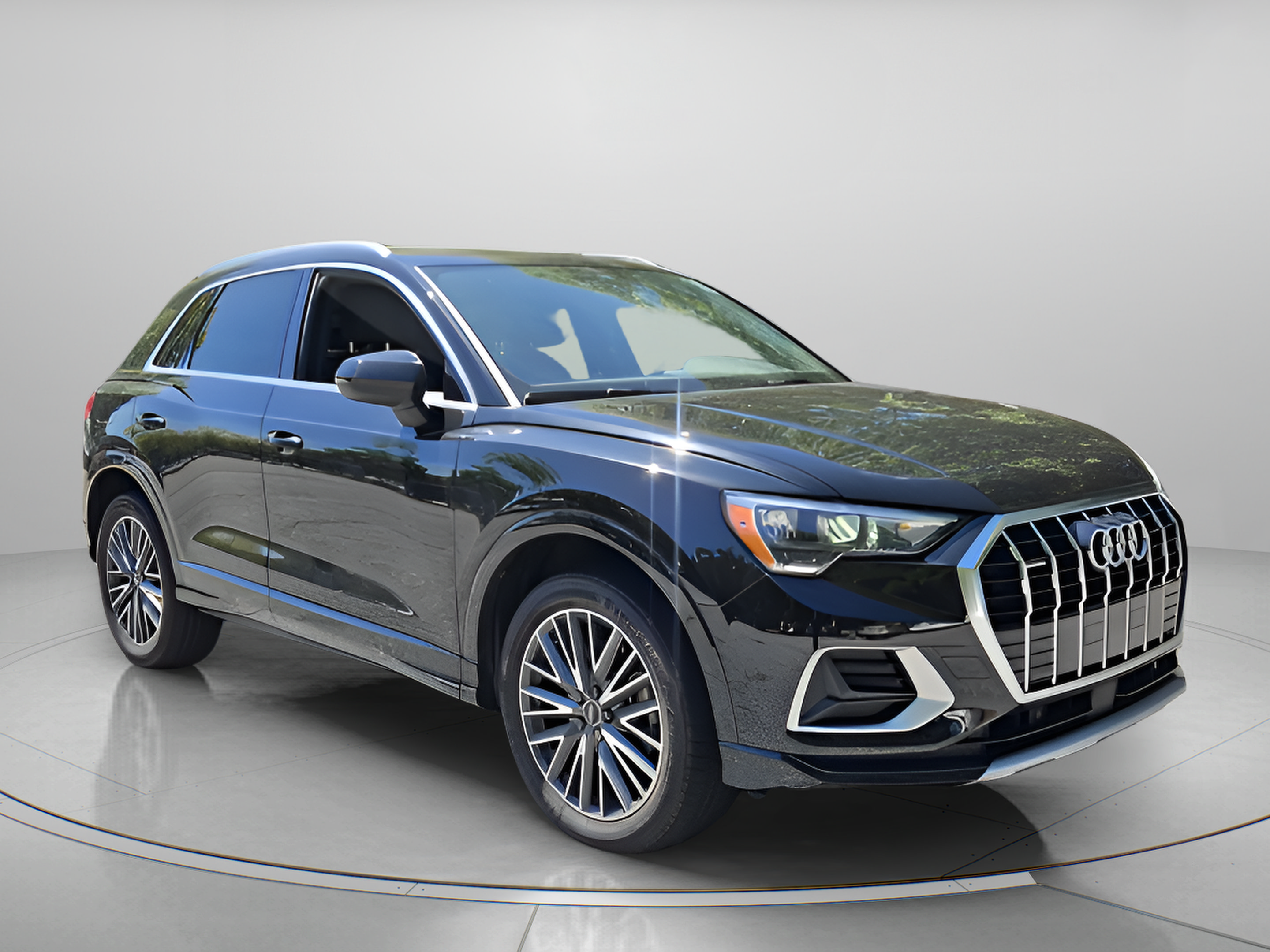 Used 2021 Audi Q3 2.0T Premium w/ Convenience Package AWD/4WD image 7