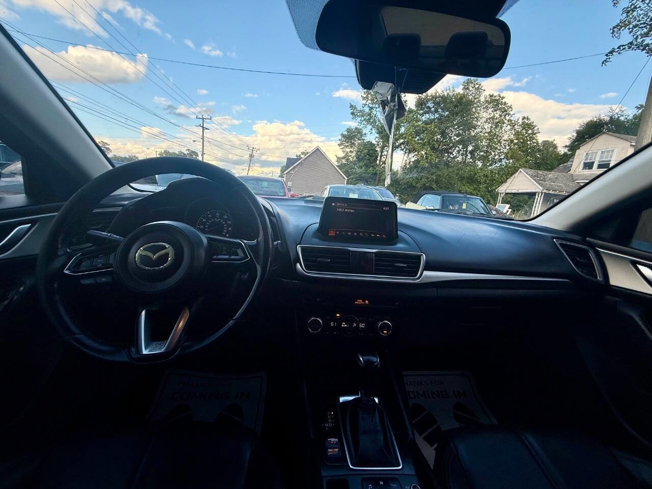 Used 2018 MAZDA MAZDA3 Touring image 23