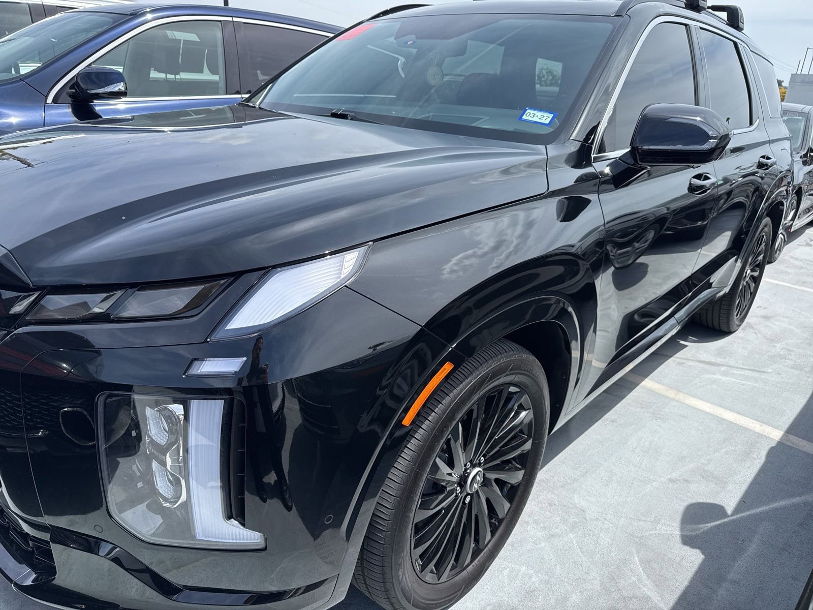 Used 2025 Hyundai Palisade Calligraphy AWD/4WD image 2