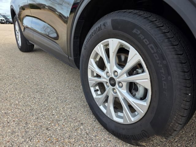 Used 2023 Ford Escape Active image 40