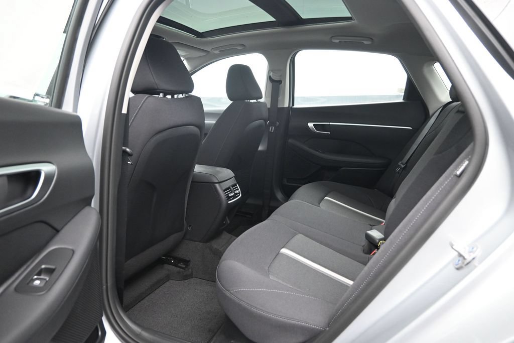 New 2026 Hyundai Sonata SEL FWD image 23