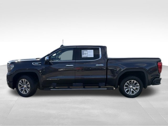 Used 2023 GMC Sierra 1500 Denali AWD/4WD image 2