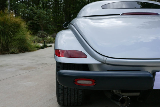 Used 2002 Chrysler Prowler RWD image 79