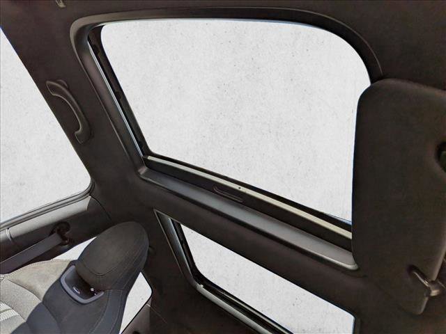 Used 2021 MINI Cooper S w/ 6.5" Touchscreen Package image 17